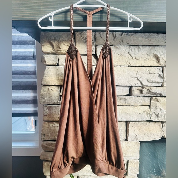 Sass & Bide vintage runway top with sequins.Beautiful piece for your collection - Picture 3 of 7